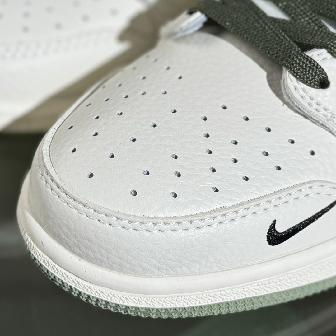 Travis Scott x Fragment Design x Air Jordan 1 Low OG SP AJ1 乔1 Supreme联名 迷彩勾 低帮文化休闲板鞋 XS2024-046