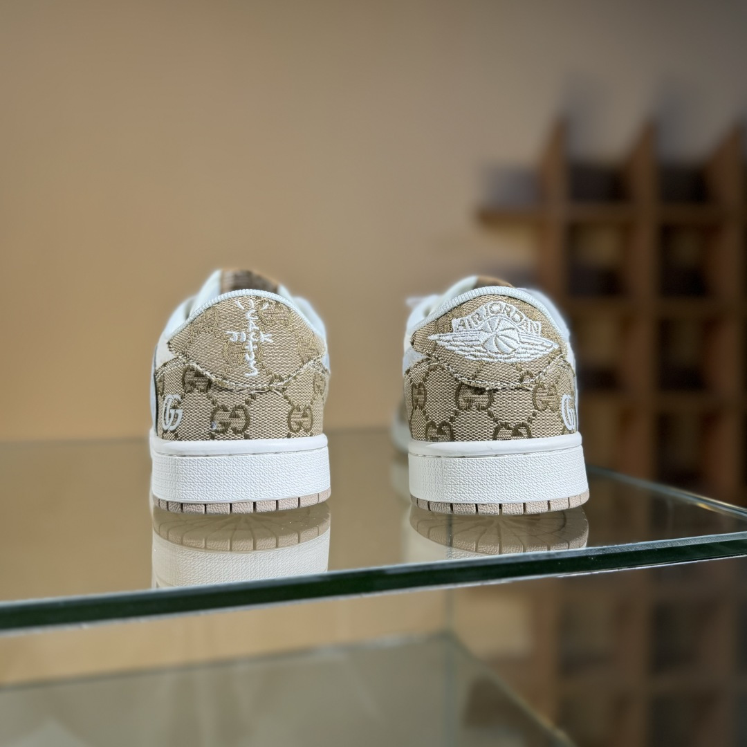 Travis Scott x Fragment Design x Air Jordan 1 Low OG SP AJ1 乔1古驰联名 卡其牛仔布 低帮文化休闲板鞋 XS7089-603 Travis Scott x Fragment Design x Air Jordan 1 Low OG SP AJ1 乔1古驰联名 卡其牛仔布 低帮文化休闲板鞋 XS7089-603