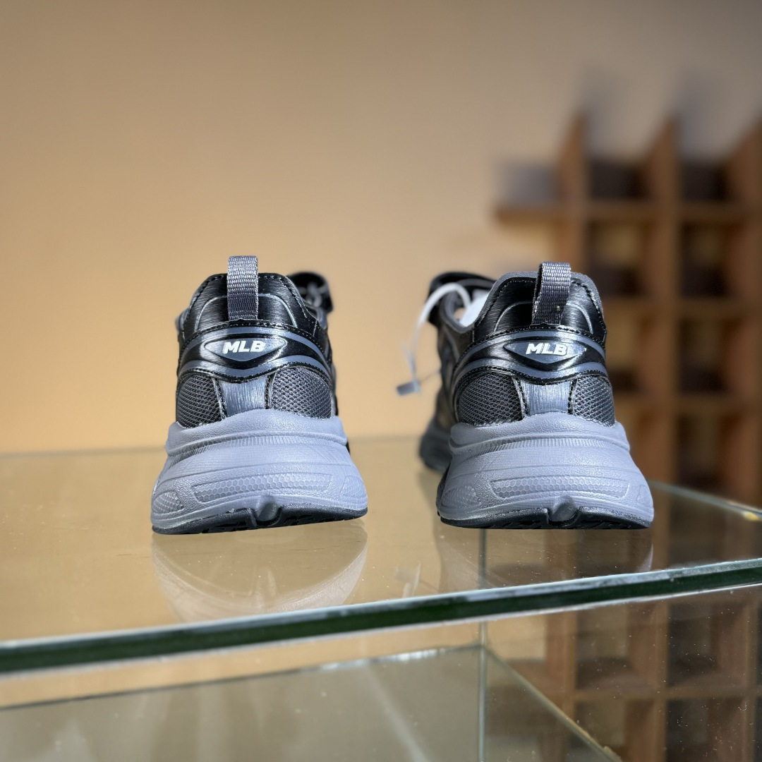 MLB ACE RUNNER MARY JANE 厚底老爹风魔术贴镂空休闲运动慢跑凉鞋 3ASDACE53 MLB ACE RUNNER MARY JANE 厚底老爹风魔术贴镂空休闲运动慢跑凉鞋 3ASDACE53