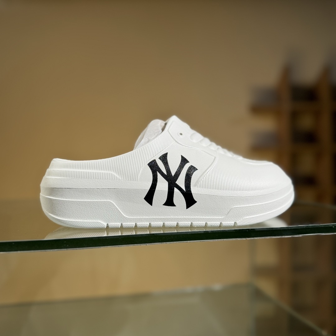 NY MLB Chunky Liner Mule 纽约洋基队 夏季穆勒厚底居家休闲拖鞋 3ASQC0153