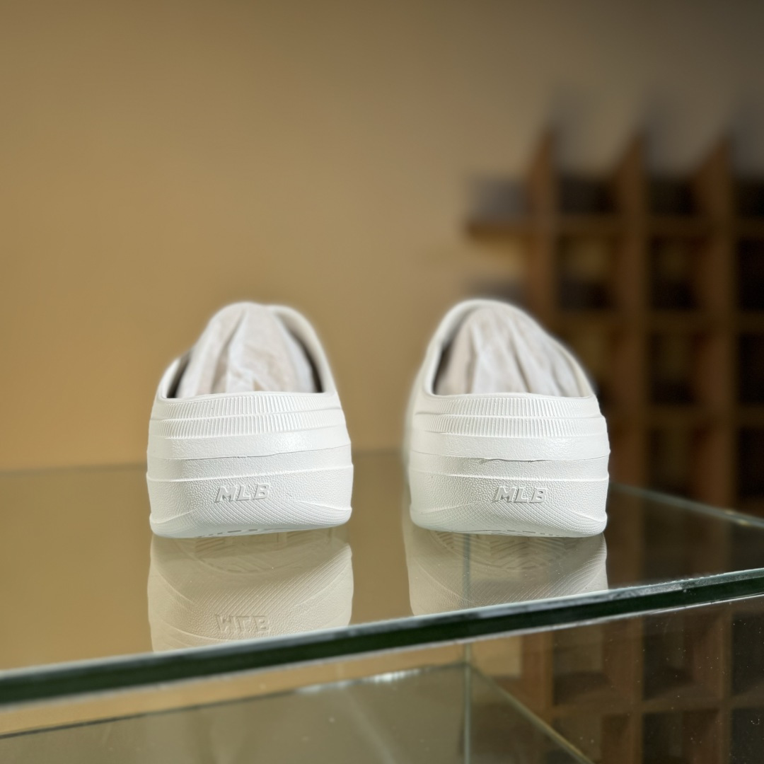 NY MLB Chunky Liner Mule 纽约洋基队 夏季穆勒厚底居家休闲拖鞋 3ASQC0153