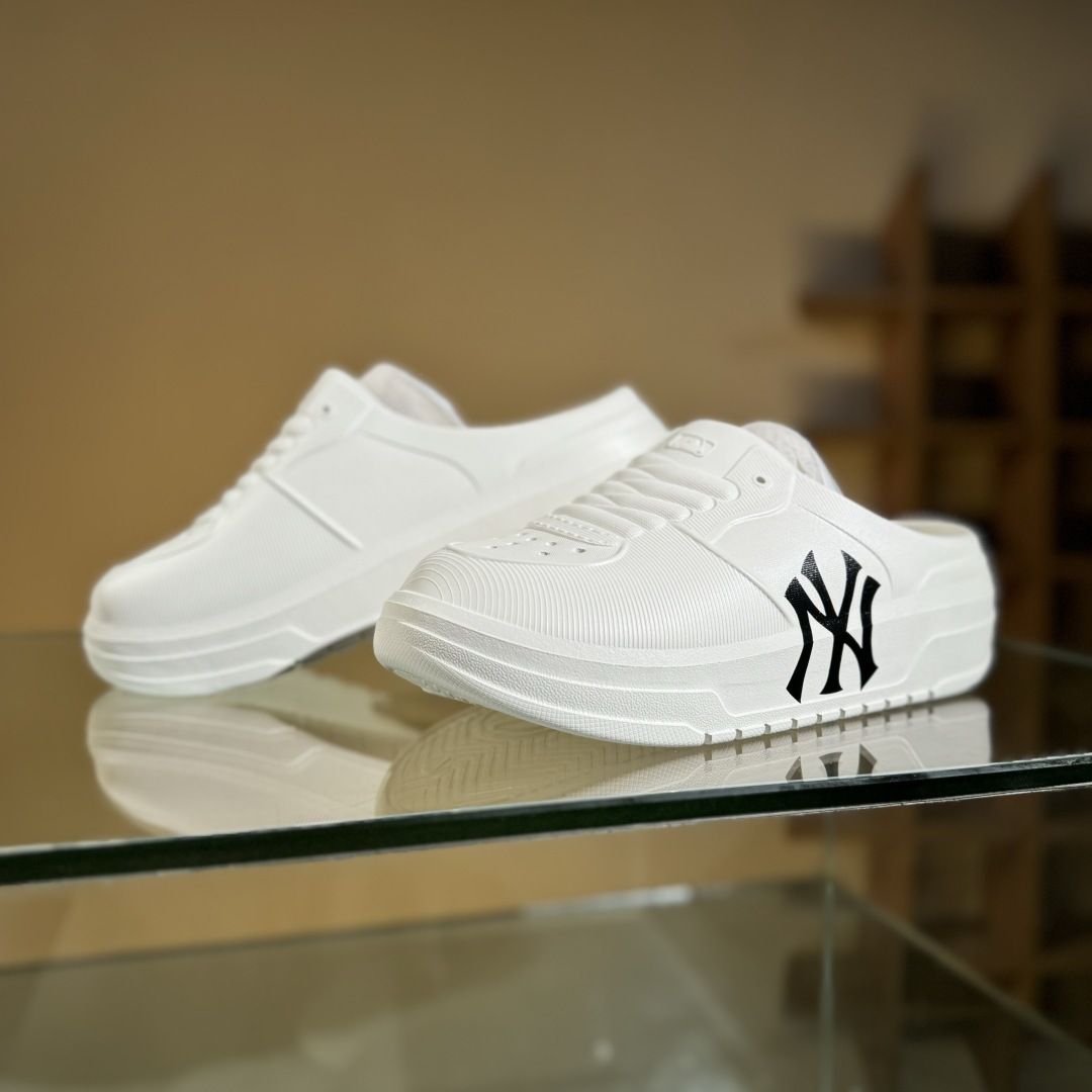 NY MLB Chunky Liner Mule 纽约洋基队 夏季穆勒厚底居家休闲拖鞋 3ASQC0153