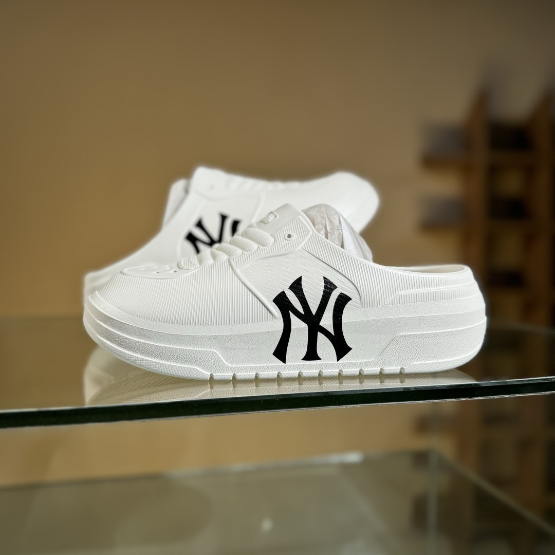 NY MLB Chunky Liner Mule 纽约洋基队 夏季穆勒厚底居家休闲拖鞋 3ASQC0153