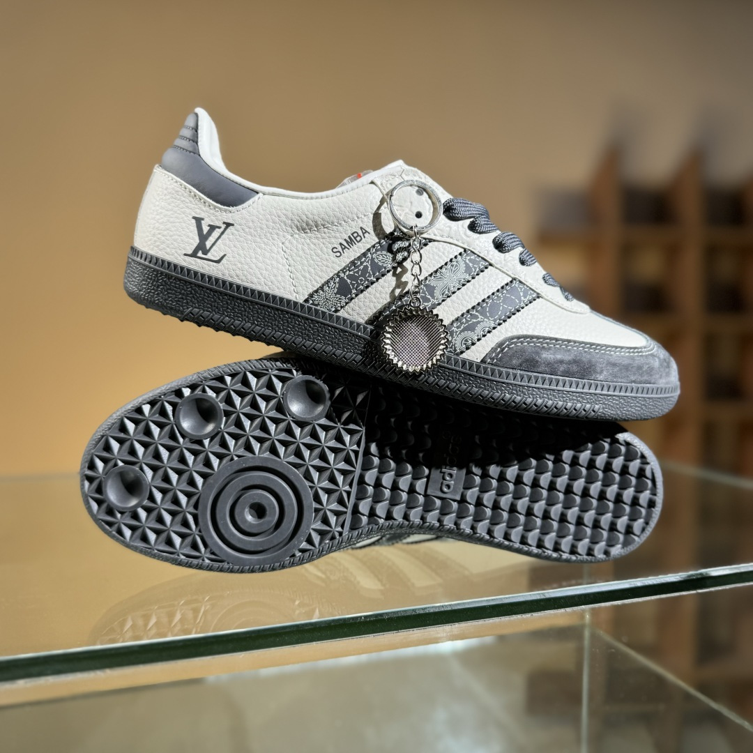 Adidas SAMBA OG 德训鞋 LV联名款 XR0001 Adidas SAMBA OG 德训鞋 LV联名款 XR0001