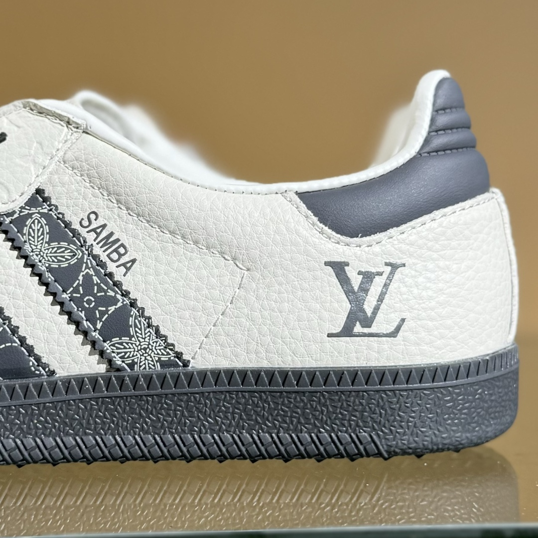 Adidas SAMBA OG 德训鞋 LV联名款 XR0001 Adidas SAMBA OG 德训鞋 LV联名款 XR0001