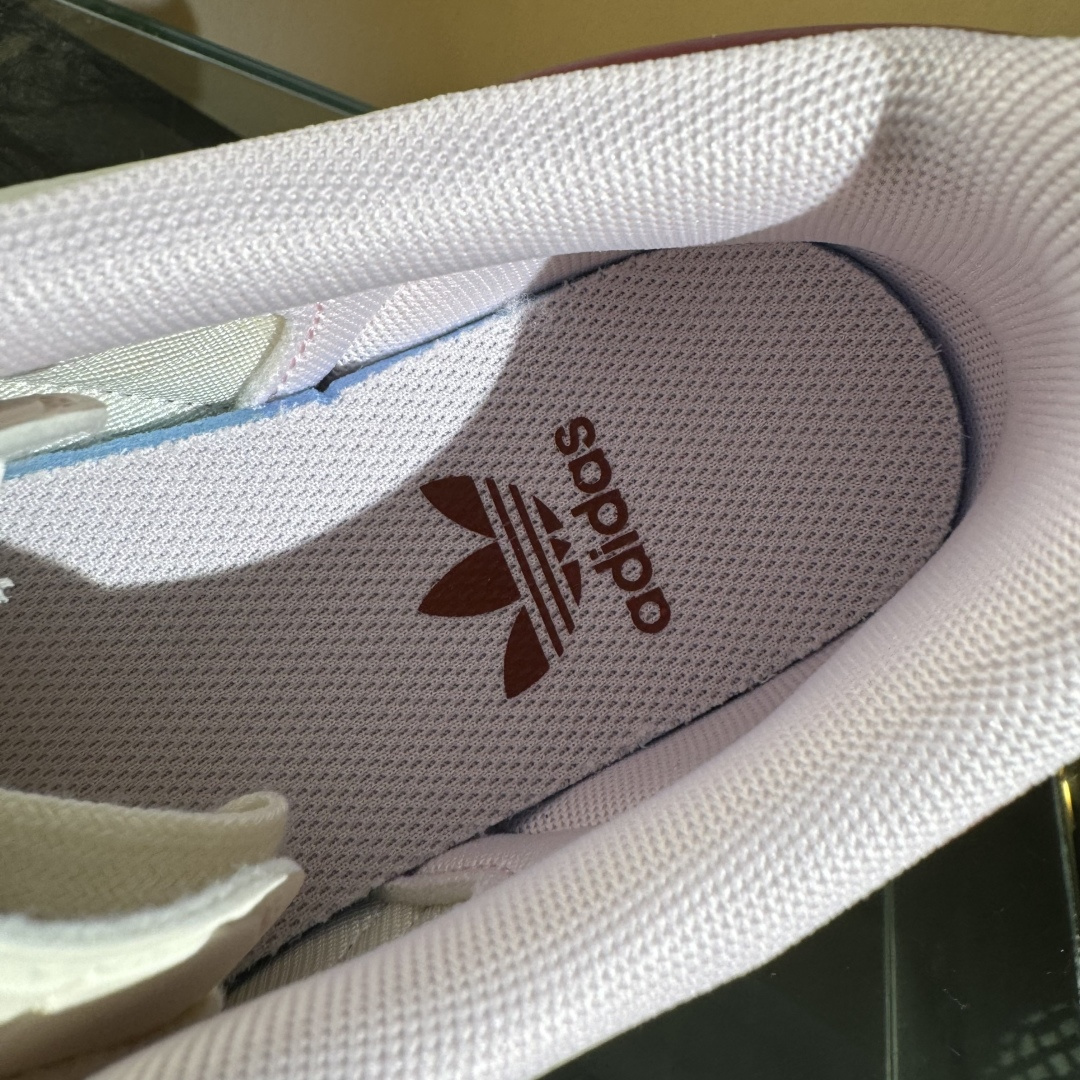 adidas Originals Gazelle INdoor x Louis Vuitton 三叶草休闲防滑耐磨低帮板鞋 DM1234-006 adidas Originals Gazelle INdoor x Louis Vuitton 三叶草休闲防滑耐磨低帮板鞋 DM1234-006