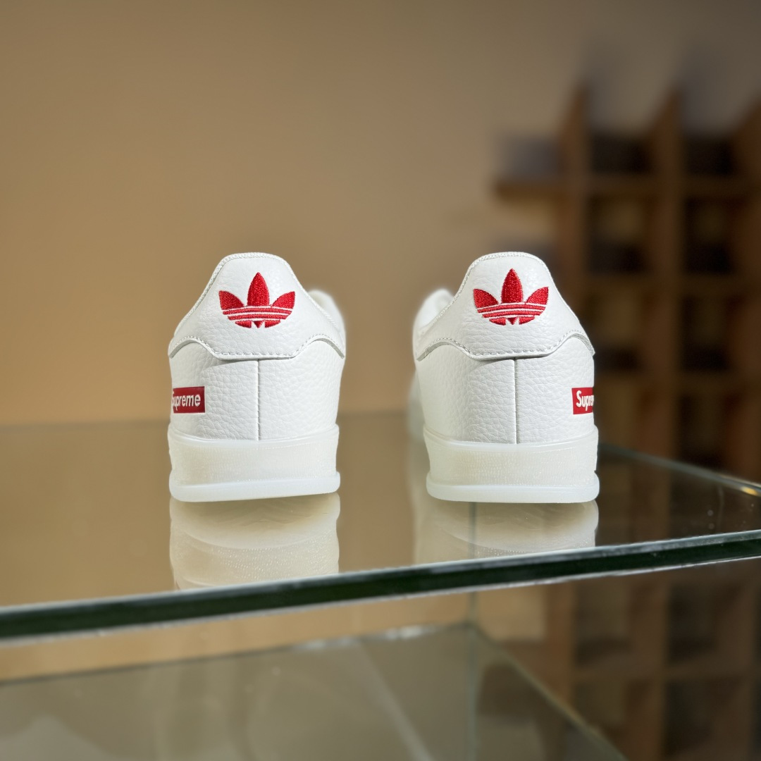 adidas Originals Gazelle INdoor x Louis Vuitton 三叶草休闲防滑耐磨低帮板鞋  DM1234-007