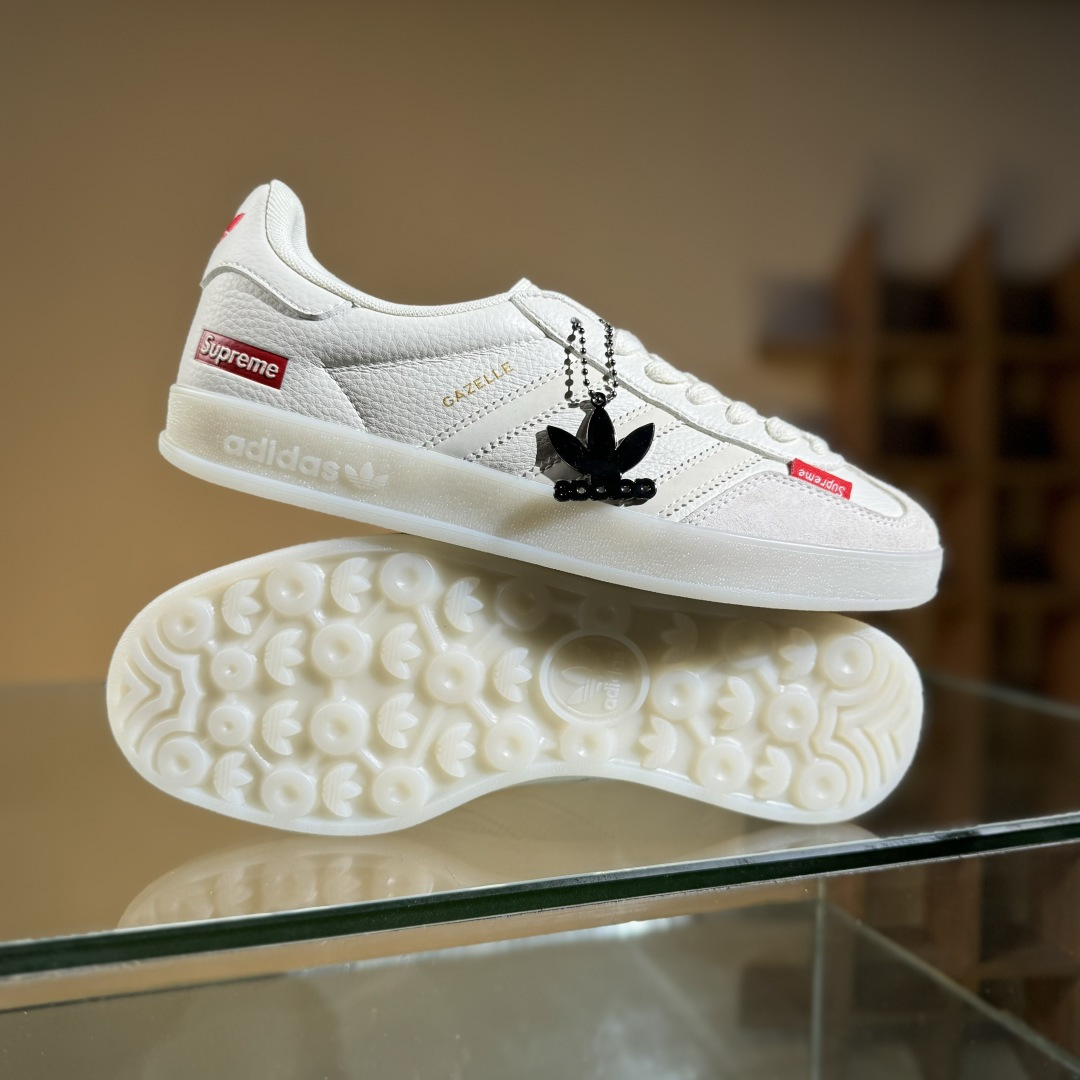 adidas Originals Gazelle INdoor x Louis Vuitton 三叶草休闲防滑耐磨低帮板鞋  DM1234-007