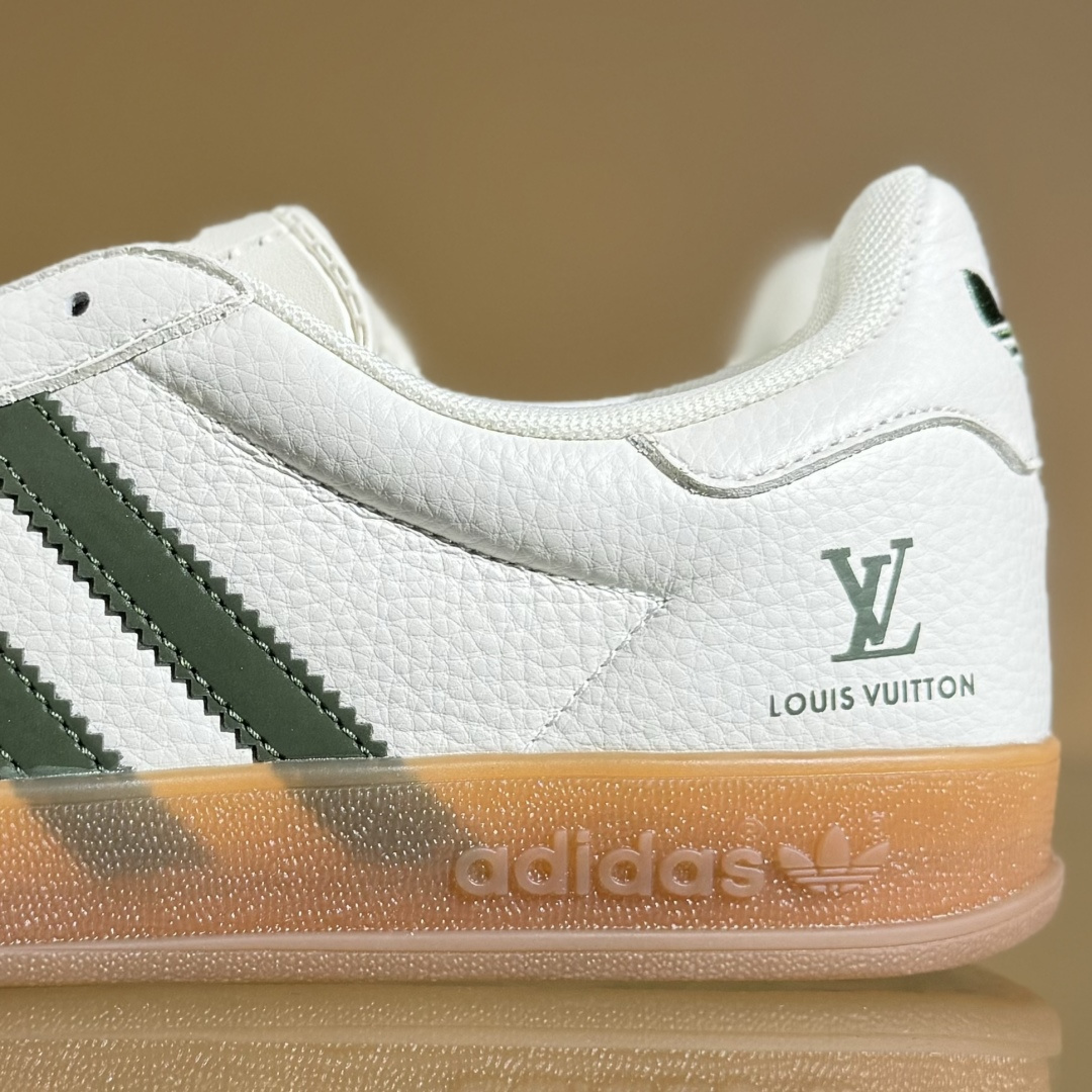 adidas Originals Gazelle INdoor x Louis Vuitton 三叶草休闲防滑耐磨低帮板鞋 DM1234-001