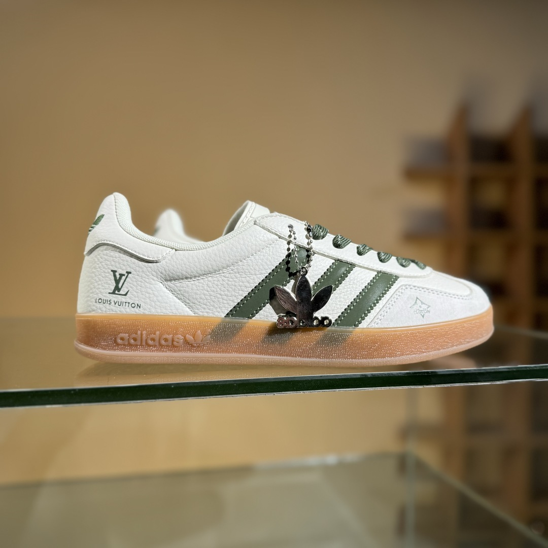 adidas Originals Gazelle INdoor x Louis Vuitton 三叶草休闲防滑耐磨低帮板鞋 DM1234-001