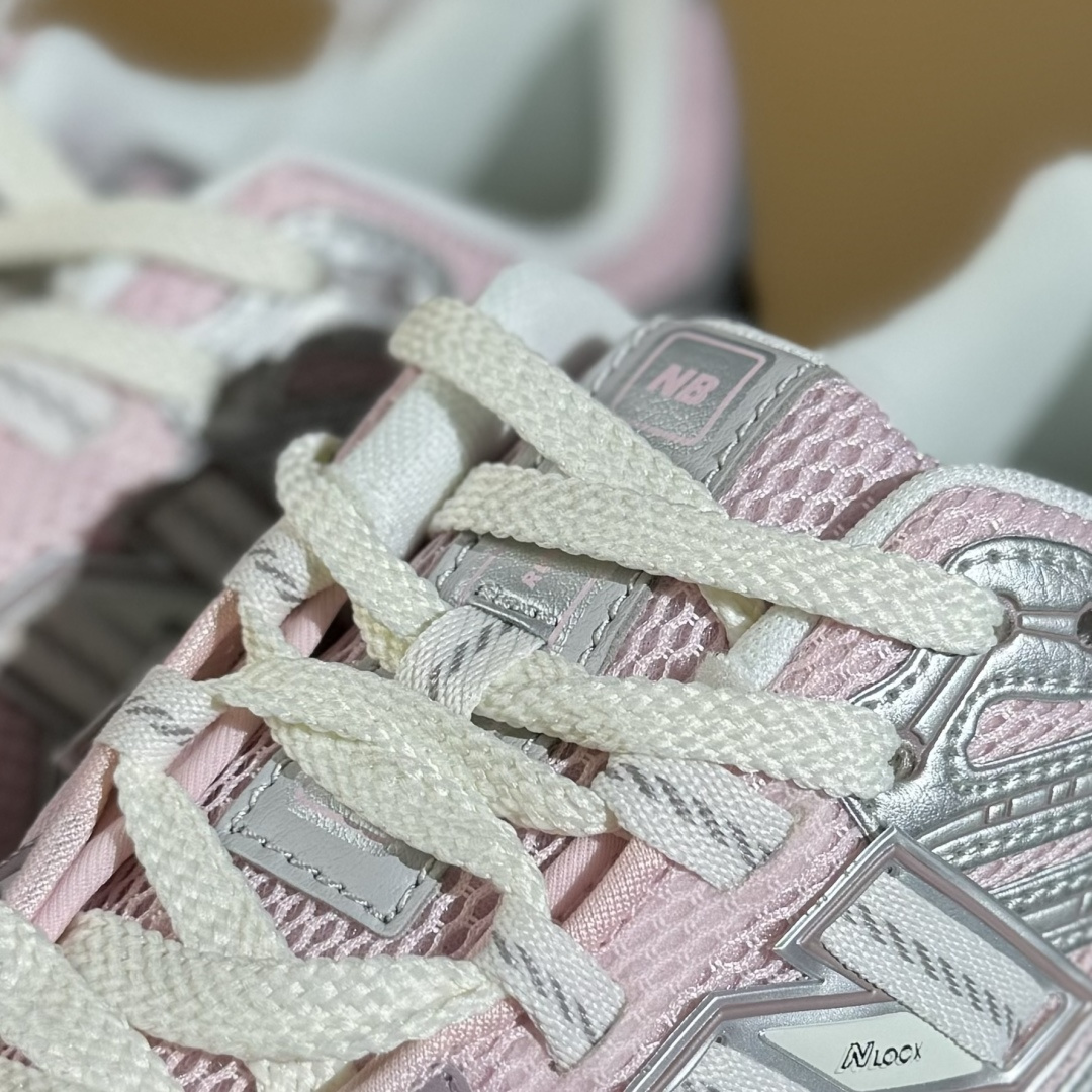 New Balance 1906系列复古老爹风休闲运动慢跑鞋 U1906RNF New Balance 1906系列复古老爹风休闲运动慢跑鞋 U1906RNF