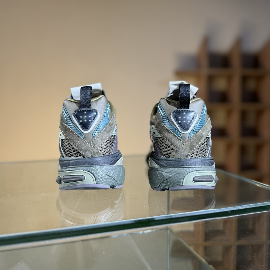 SFTM x AD Originals Adistar Cushion 复古前卫科技休闲运动老爹鞋  JR8045