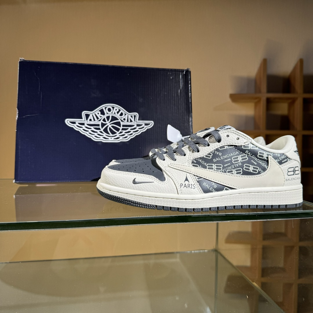 Travis Scott x Fragment Design x Air Jordan 1 Low OG SP AJ1 乔1 巴黎世家联名 米白黑印花 低帮文化休闲板鞋 LD2025-019