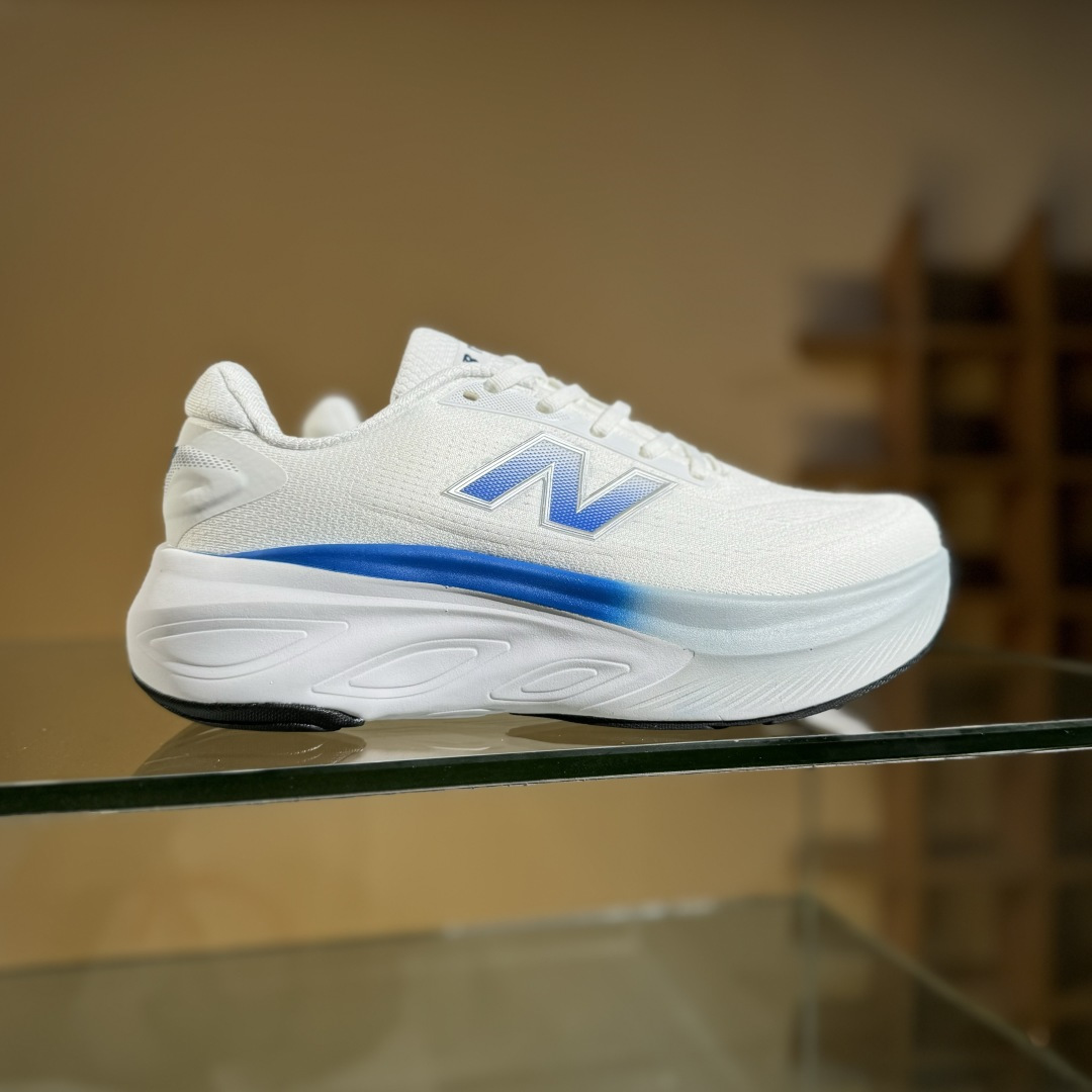 New Balance Fresh Foam X More v6 厚底网布织物减震舒适越野跑步鞋 MMORXD6