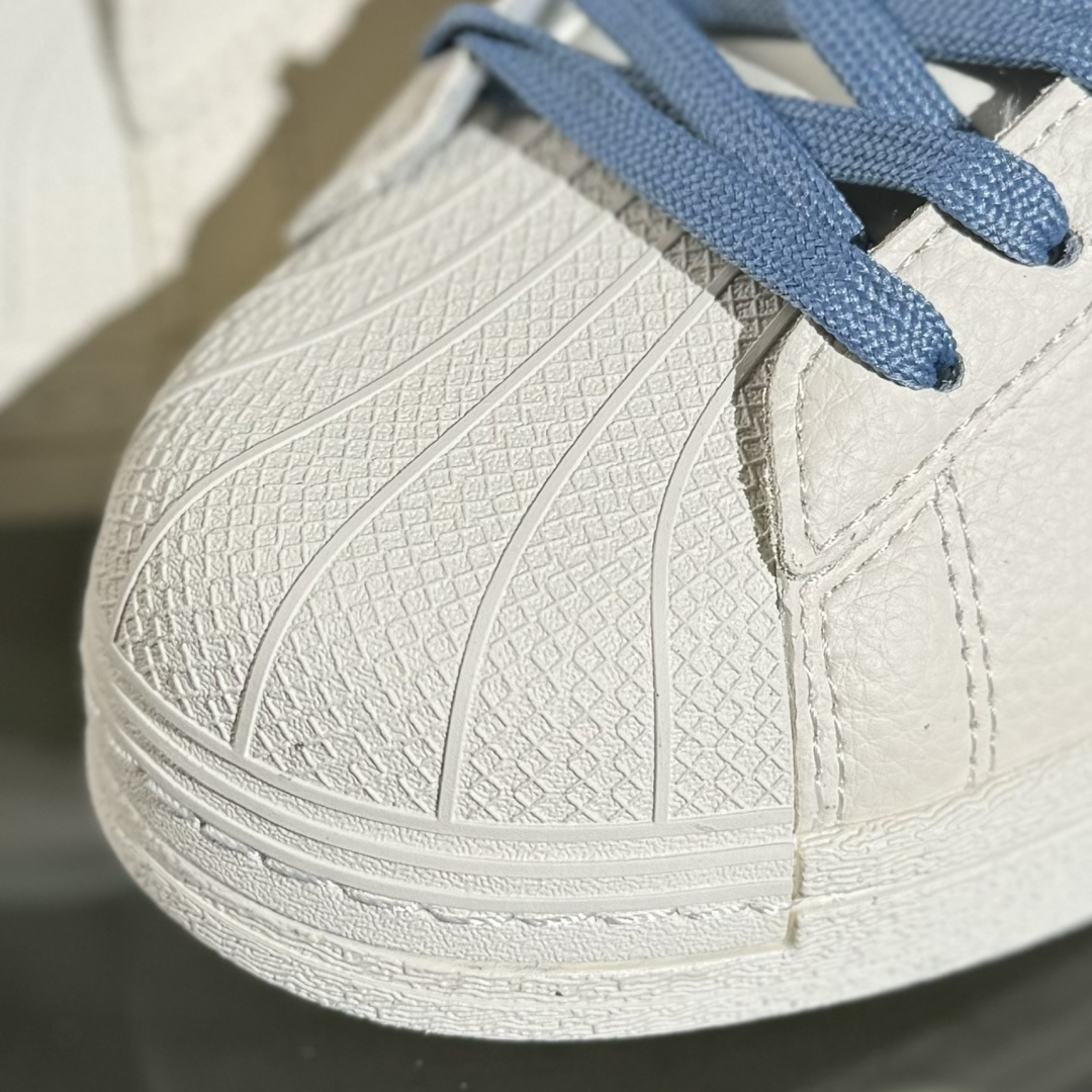 AD Originals Superstar x DIOR 白蓝  AD8010