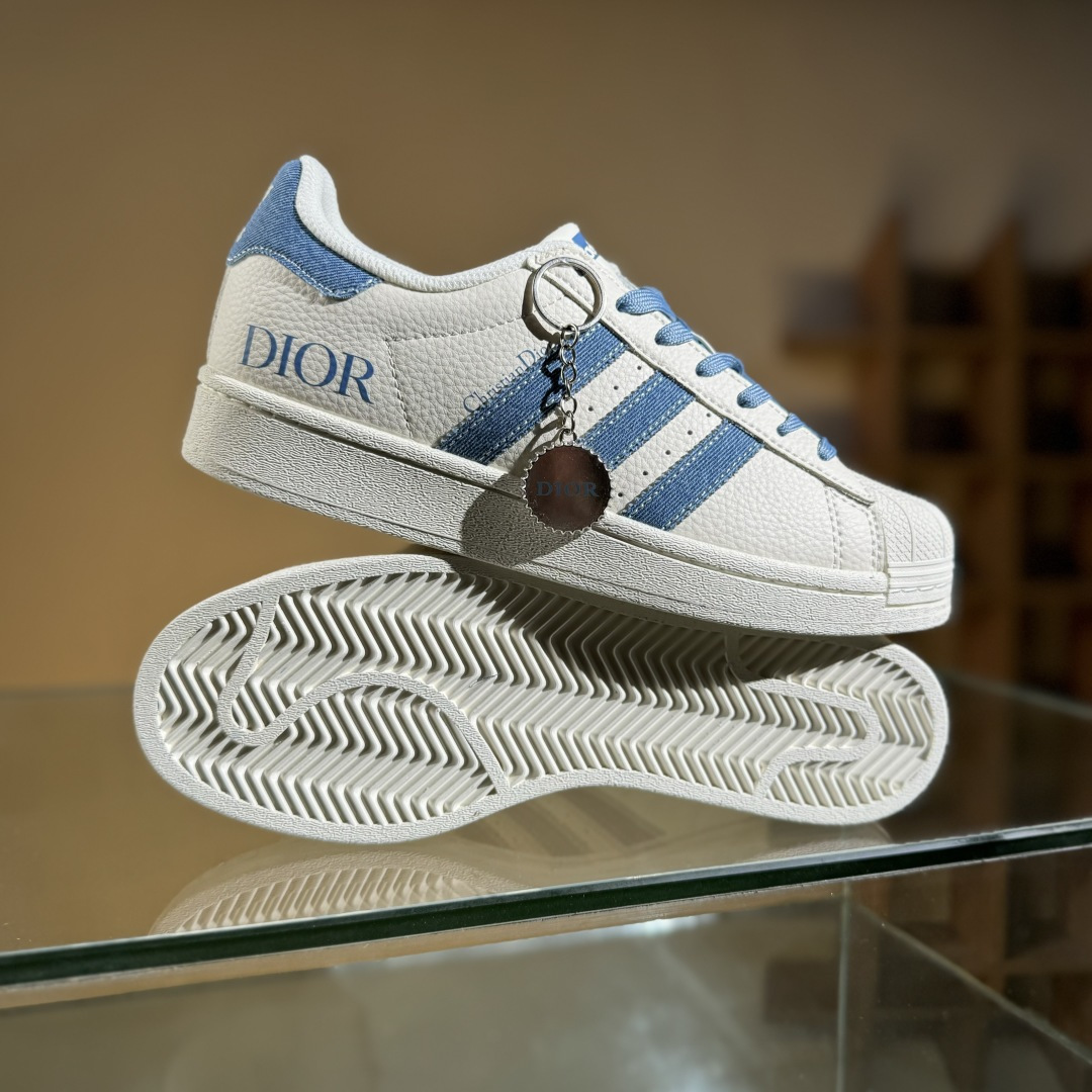 AD Originals Superstar x DIOR 白蓝  AD8010