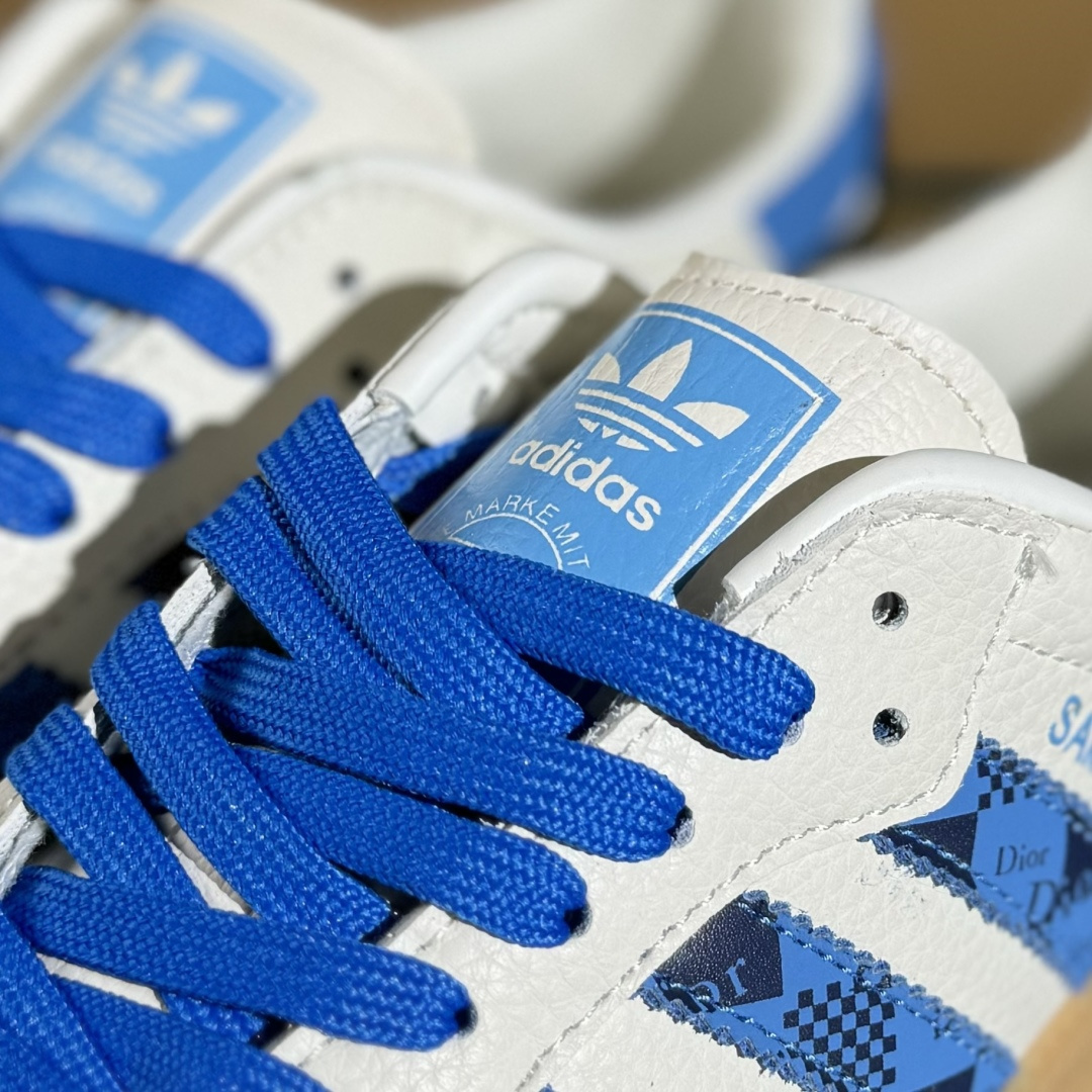 adidas originals Samba OG x DIOR 蓝白 桑巴舞系列复古经典轻便板鞋  XR0004