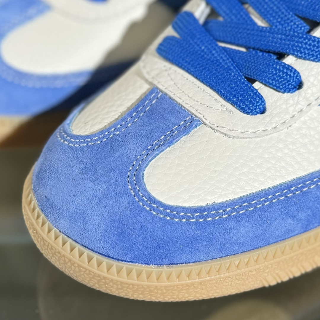 adidas originals Samba OG x DIOR 蓝白 桑巴舞系列复古经典轻便板鞋  XR0004
