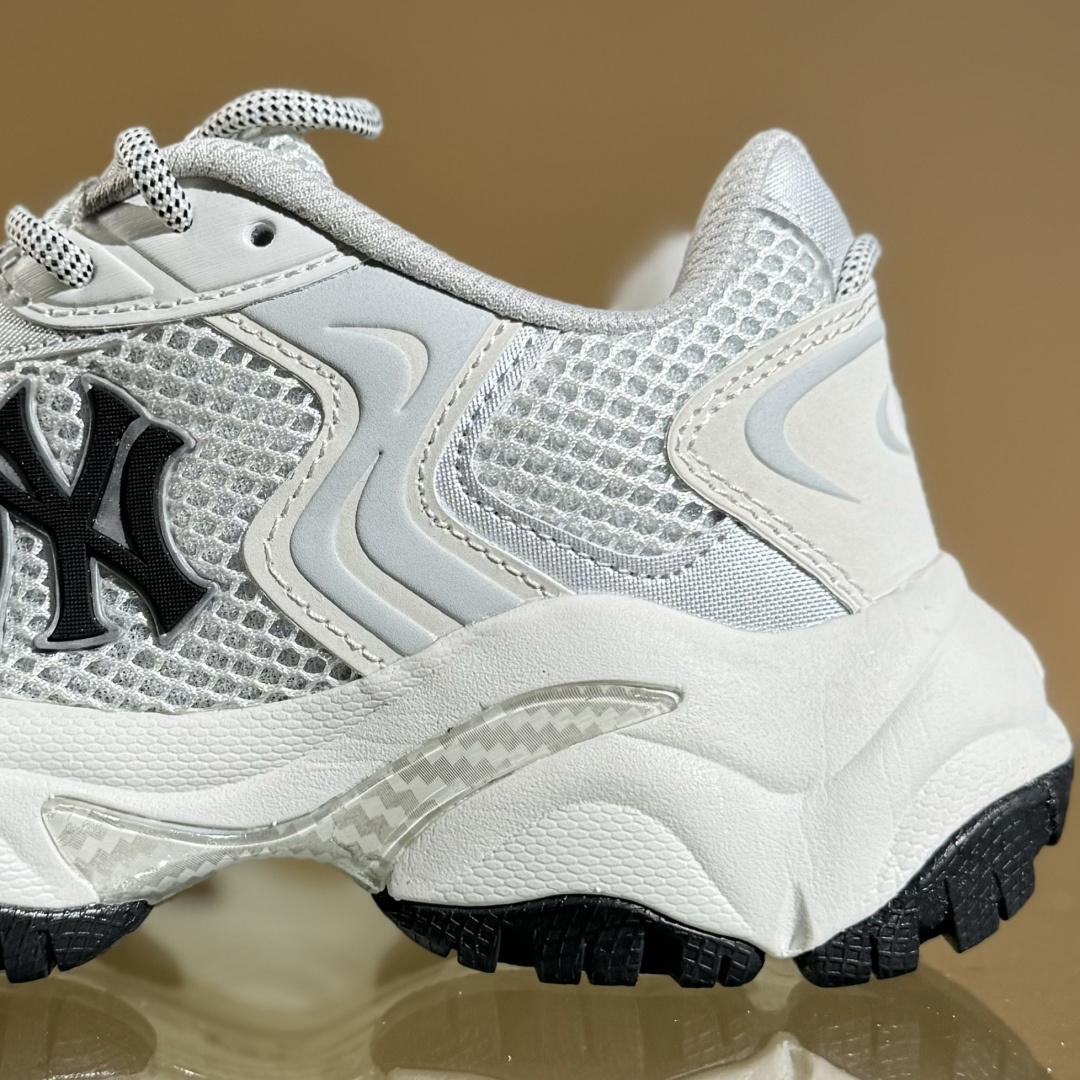 MLB CARGO CHUNKY 纽约洋基队 时尚百搭休闲运动潮流 防滑耐磨 低帮 老爹鞋 3ASHW075N