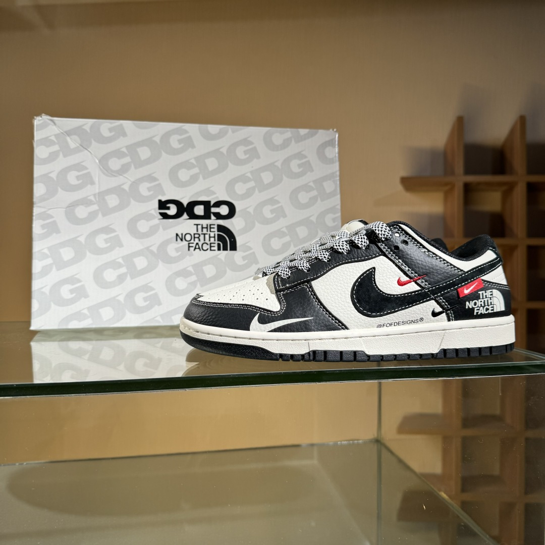 Nike SB Dunk Low 北面联名 黑白黑勾黑勾 周年高端定制 低帮休闲板鞋 YX5066-339