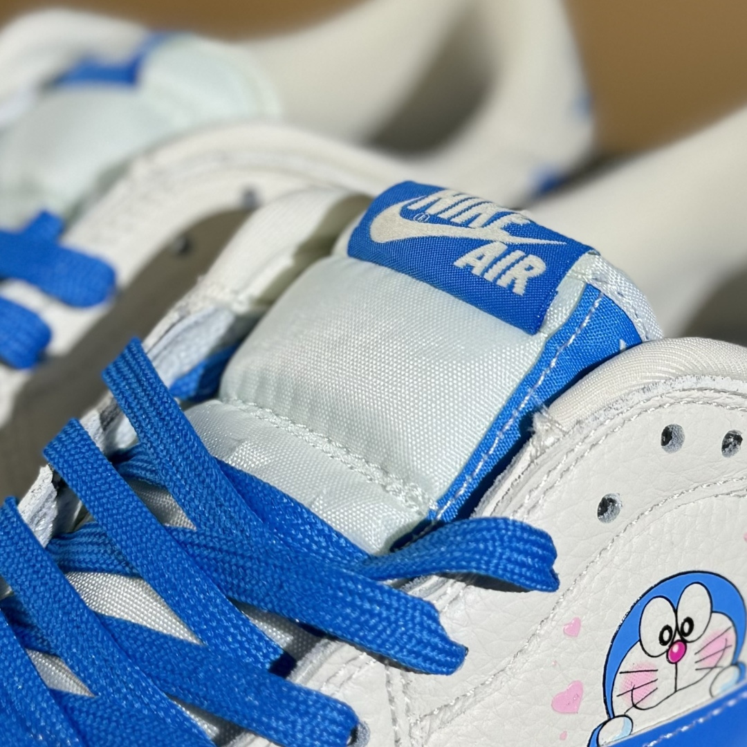 Travis Scott x Fragment Design x Air Jordan 1 Low OG SP AJ1 乔1 叮当猫 低帮文化休闲板鞋 XS2024-068 Travis Scott x Fragment Design x Air Jordan 1 Low OG SP AJ1 乔1 叮当猫 低帮文化休闲板鞋 XS2024-068