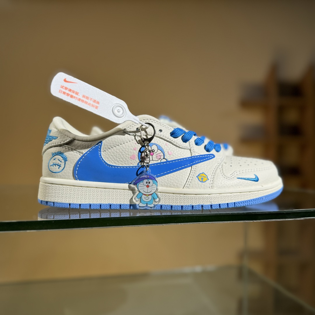 Travis Scott x Fragment Design x Air Jordan 1 Low OG SP AJ1 乔1 叮当猫 低帮文化休闲板鞋 XS2024-068 Travis Scott x Fragment Design x Air Jordan 1 Low OG SP AJ1 乔1 叮当猫 低帮文化休闲板鞋 XS2024-068