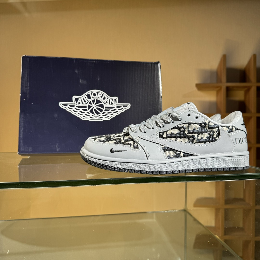Travis Scott x Fragment Design x Air Jordan 1 Low OG SP AJ1 乔1 迪奥联名 化石灰 低帮文化休闲板鞋 LD2025-031-Chinese UA Cheap High Quatity Brand Clothes Bags handbags Sneakers wholesale wholesaler seller from China Factory suppliers Fashion Clothing Shoes best Quality Beautiful Price Travis Scott x Fragment Design x Air Jordan 1 Low OG SP AJ1 乔1 迪奥联名 化石灰 低帮文化休闲板鞋 LD2025-031