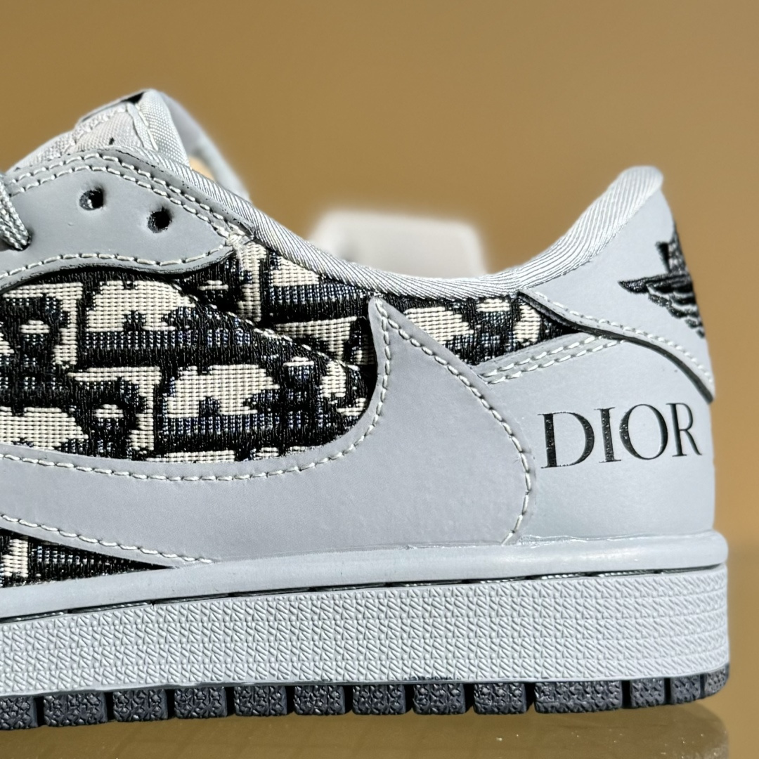 Travis Scott x Fragment Design x Air Jordan 1 Low OG SP AJ1 乔1 迪奥联名 化石灰 低帮文化休闲板鞋 LD2025-031-Chinese UA Cheap High Quatity Brand Clothes Bags handbags Sneakers wholesale wholesaler seller from China Factory suppliers Fashion Clothing Shoes best Quality Beautiful Price Travis Scott x Fragment Design x Air Jordan 1 Low OG SP AJ1 乔1 迪奥联名 化石灰 低帮文化休闲板鞋 LD2025-031