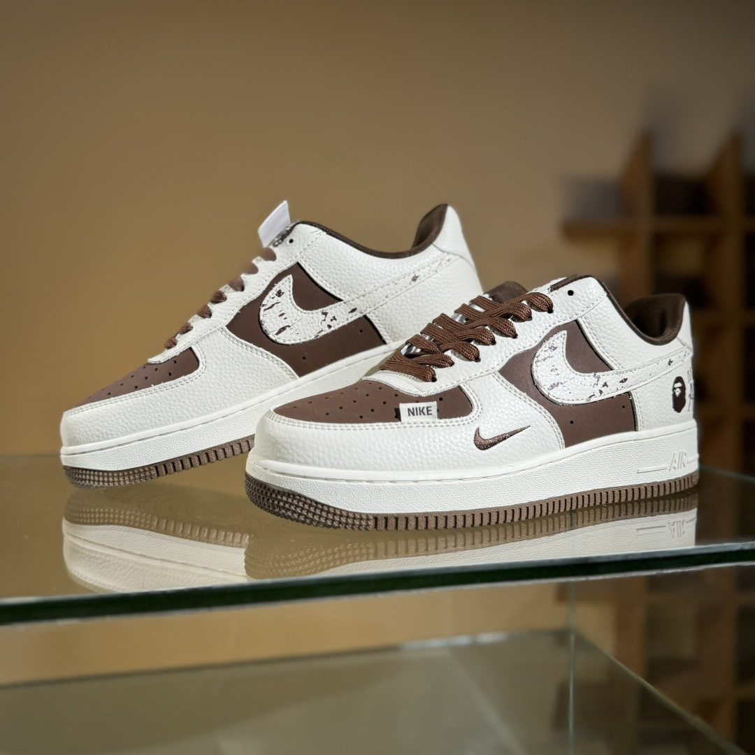 Nike Air Force 1‘07 Low 空军一号低帮休闲板鞋 DF0188-061