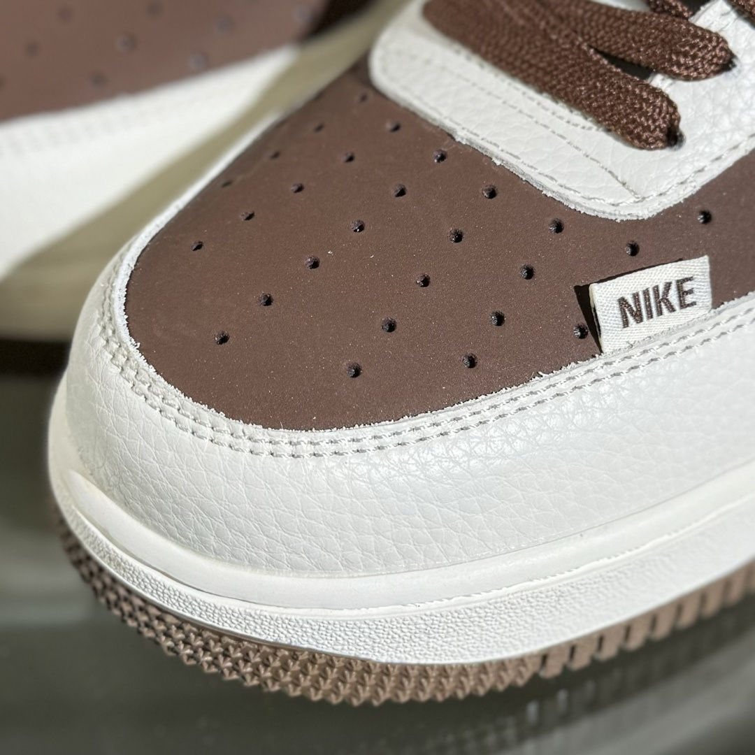 Nike Air Force 1‘07 Low 空军一号低帮休闲板鞋 DF0188-061
