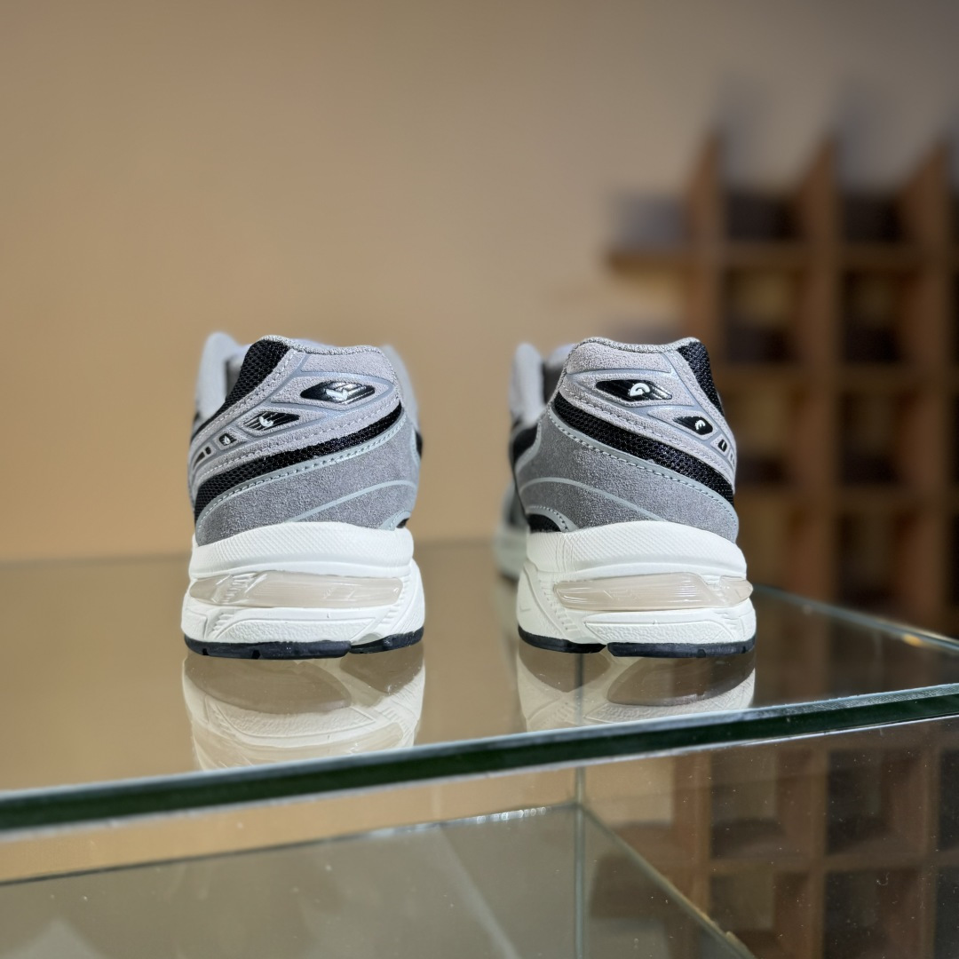 Asics Gel-1130 黑灰 亚瑟士轻便百搭休闲运动慢跑鞋 1201A255-004-High Quatity Cheap Brand wholesale wholesaler seller Clothes Bags handbags Sneakers Top Fashion Clothing Shoes from China Factory Chinese suppliers best Quality Beautiful Price Asics Gel-1130 黑灰 亚瑟士轻便百搭休闲运动慢跑鞋 1201A255-004