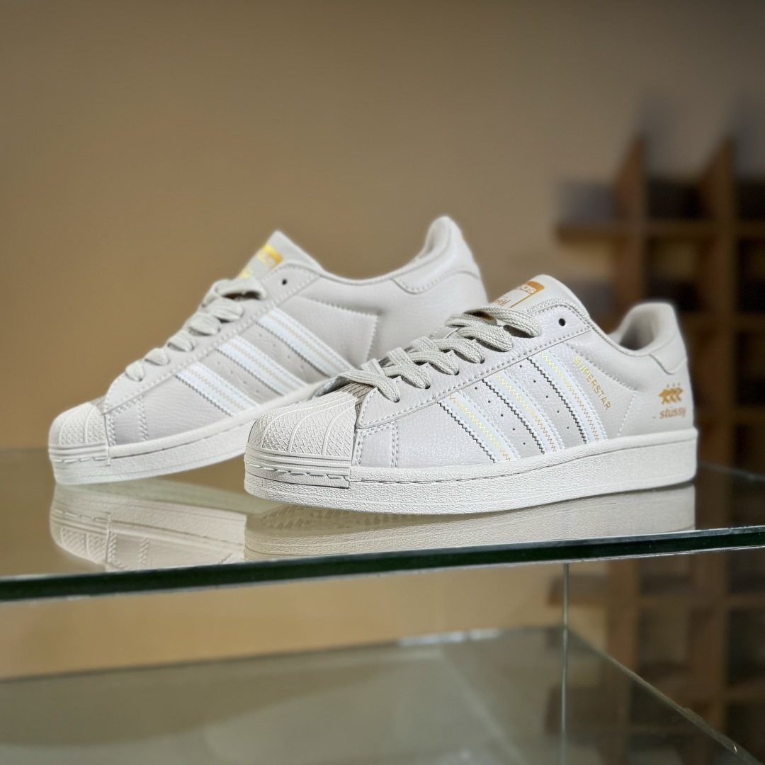 AD Originals Superstar x Stussy 棕白 SD6811-莆田鞋,莆田鞋货源,高仿鞋,高仿鞋货源,安福档口,莆田高仿鞋,莆田鞋批发,高仿鞋批发,莆田高仿运动鞋,高仿运动鞋,莆田运动鞋 AD Originals Superstar x Stussy 棕白 SD6811