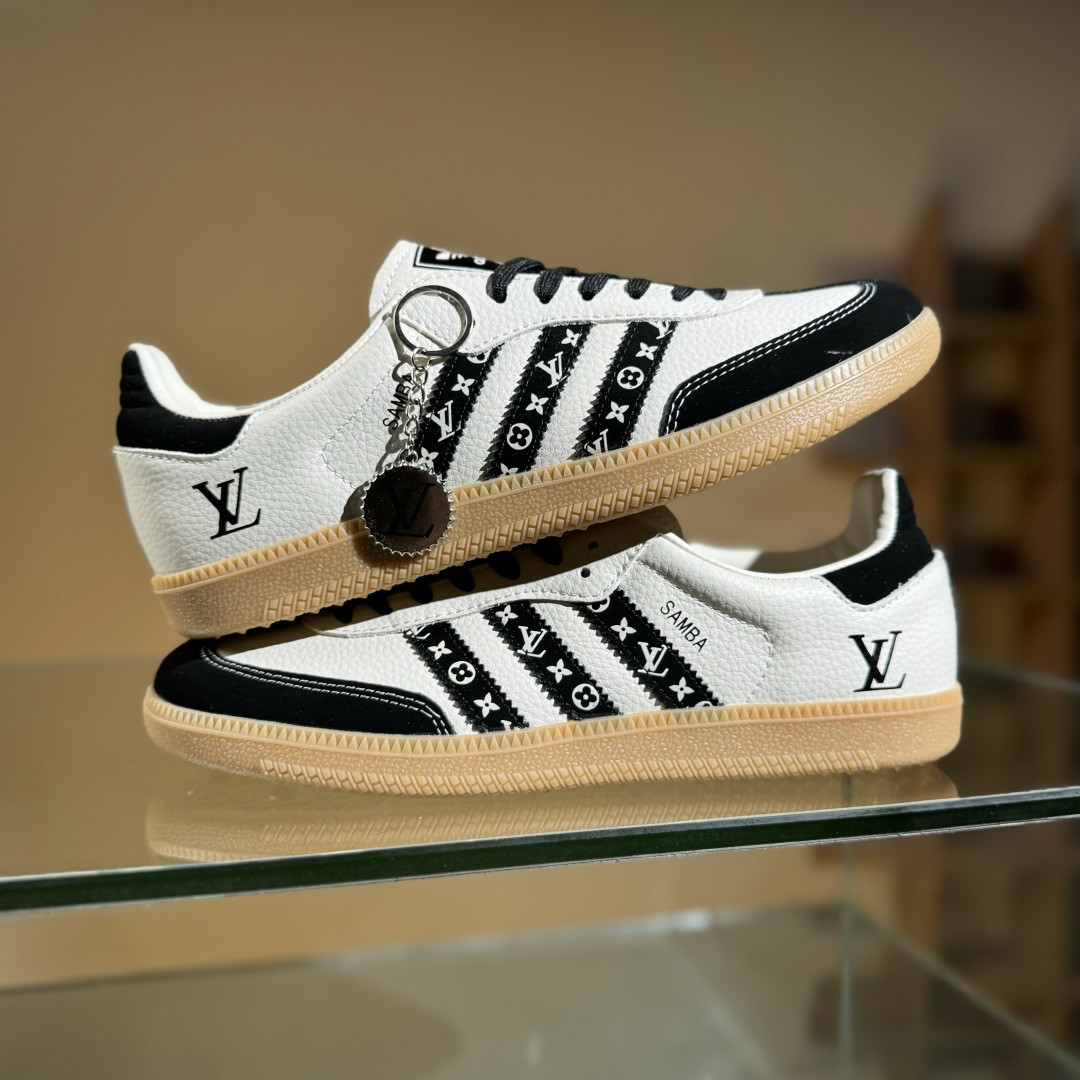 adidas originals Samba OG x Louis Vuitton 黑白 桑巴舞系列复古经典轻便板鞋 DX0003-莆田鞋,莆田鞋货源,高仿鞋,高仿鞋货源,安福档口,莆田高仿鞋,莆田鞋批发,高仿鞋批发,莆田高仿运动鞋,高仿运动鞋,莆田运动鞋 adidas originals Samba OG x Louis Vuitton 黑白 桑巴舞系列复古经典轻便板鞋 DX0003