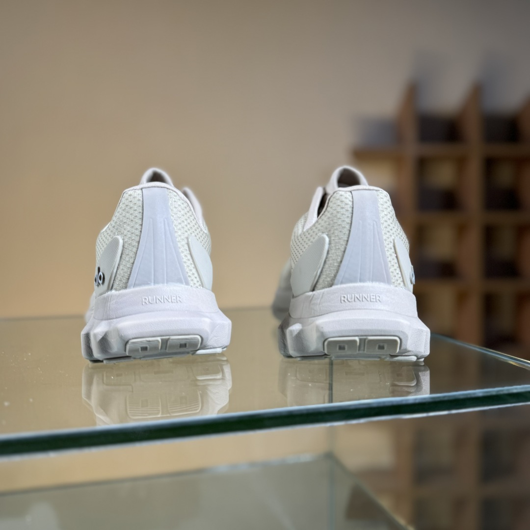 alo yoga Alo Runner 舒适百搭防滑透气 低帮跑步鞋 A0590UCC-Chinese UA Cheap High Quatity Brand Clothes Bags handbags Sneakers wholesale wholesaler seller from China Factory suppliers Fashion Clothing Shoes best Quality Beautiful Price alo yoga Alo Runner 舒适百搭防滑透气 低帮跑步鞋 A0590UCC