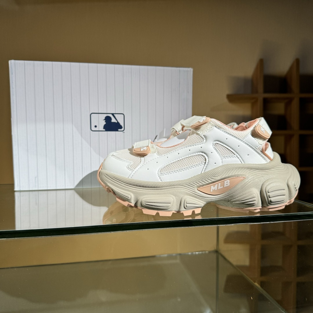 NY MLB Winner Chunky Mask 纽约洋基队 增高厚底休闲凉鞋 3ASDW0153