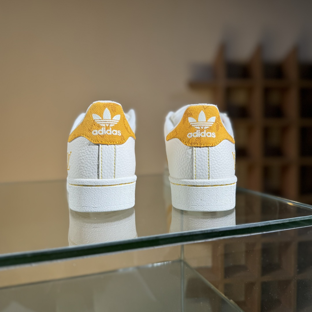 AD Originals Superstar x Louis Vuitton 白橙 AD8007