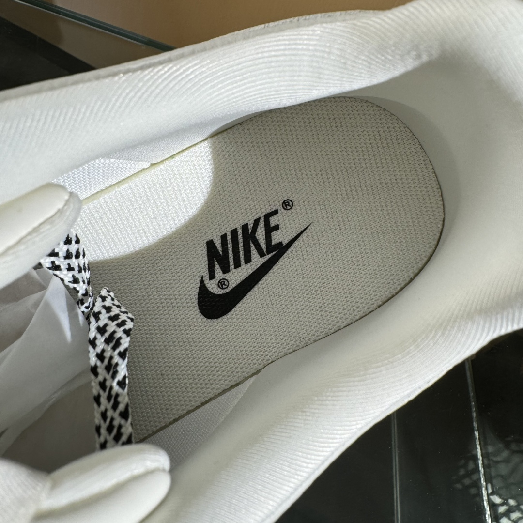 Nike Court Vision 1 LOW 低帮 板鞋 “Supreme联名——黑线生胶” 运动鞋 休闲鞋 CS5288-013