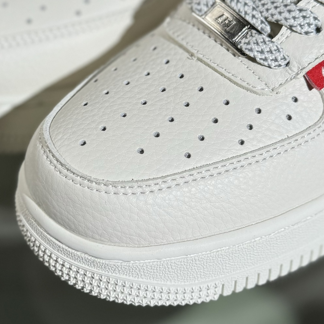 Nike Air Force 1 Low 07 x Supreme 米白红满天星 CS5288-011