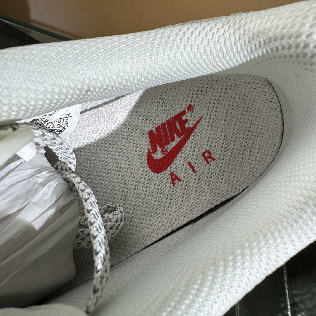 Nike Air Force 1 Low 07 x Supreme 米白红满天星 CS5288-011