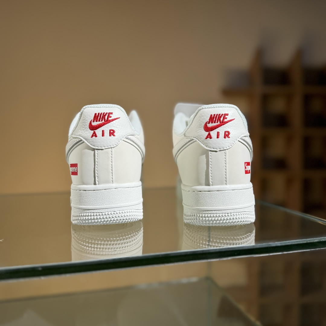 Nike Air Force 1 Low 07 x Supreme 米白红满天星 CS5288-011