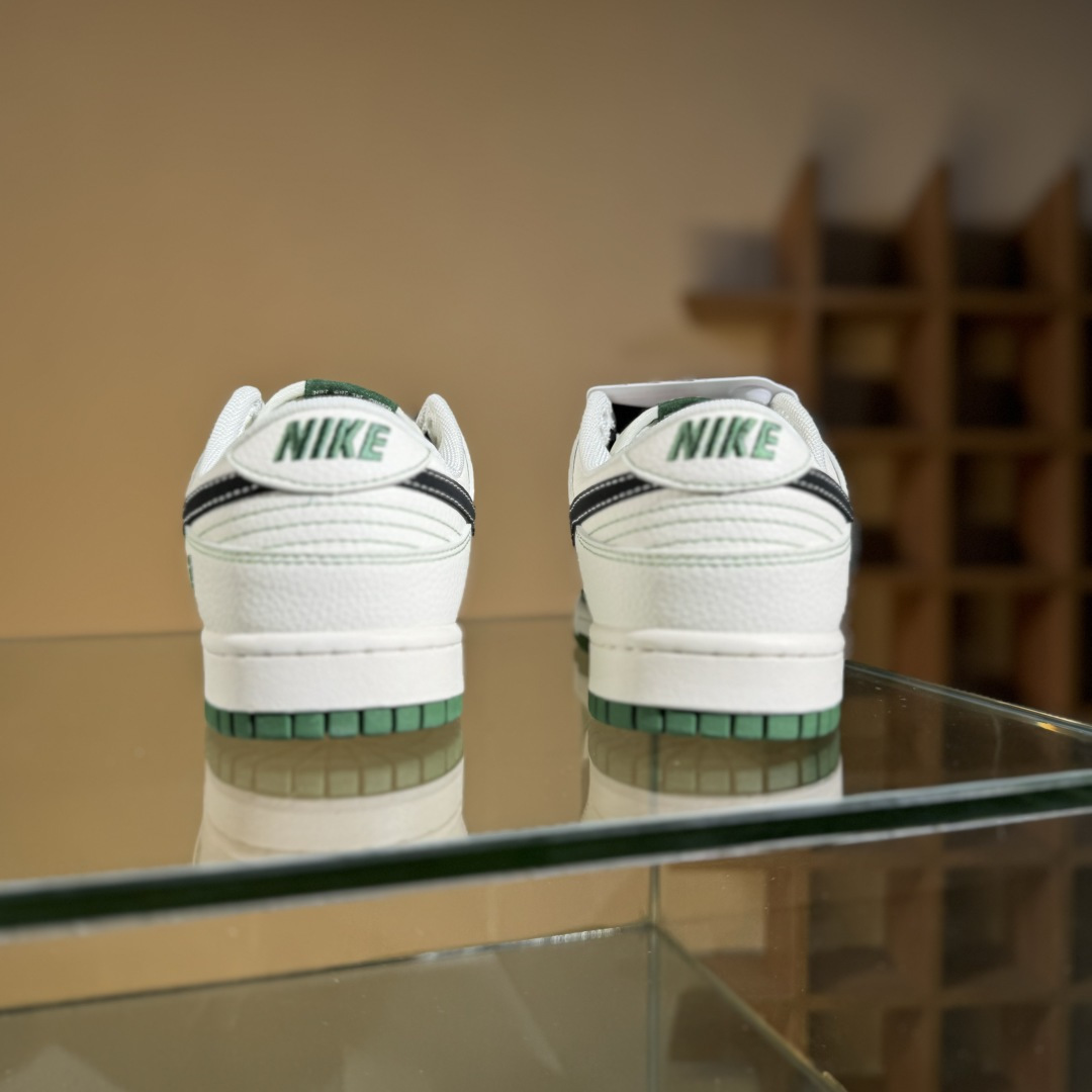 Nike SB Dunk Low x GUCCI 绿白小勾 XD1588-213