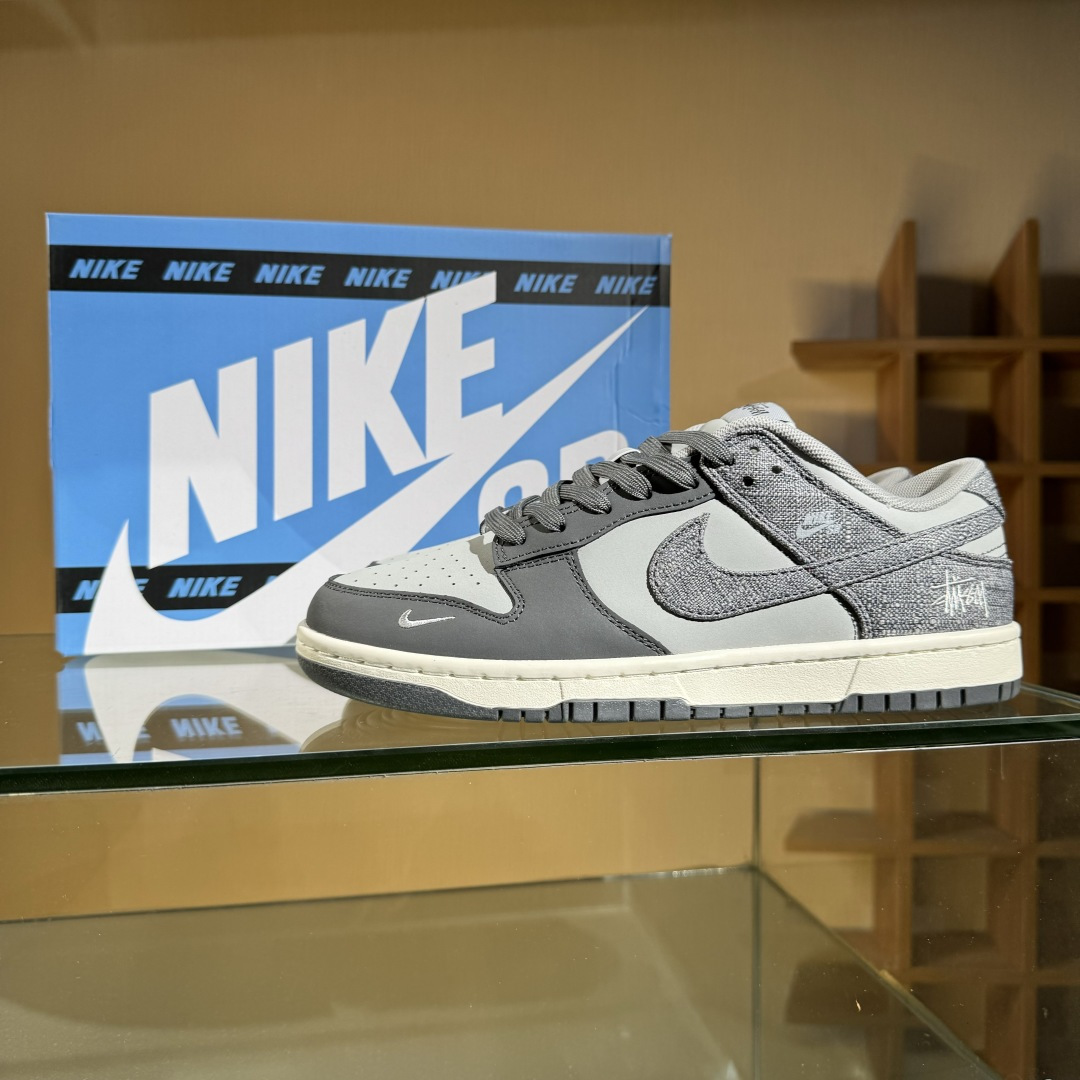 Nike SB Dunk Low x Stussy 黑灰小勾 FX1588-306