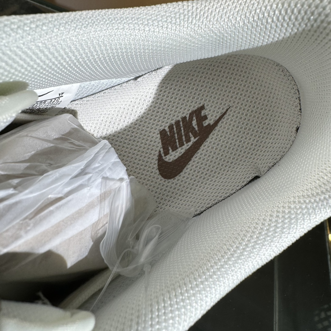 Nike Air Force 1'07 Low 斯图西联名 印花棕勾 空军一号低帮休闲板鞋 ZH2598-320