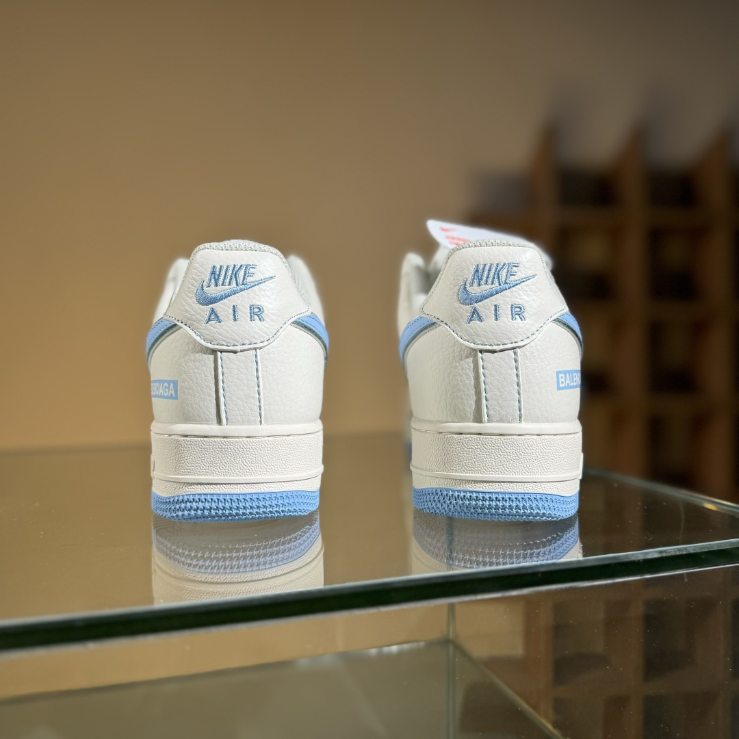 Nike Air Force 1'07 Low 定制款 空军一号低帮休闲板鞋 CW2288-111