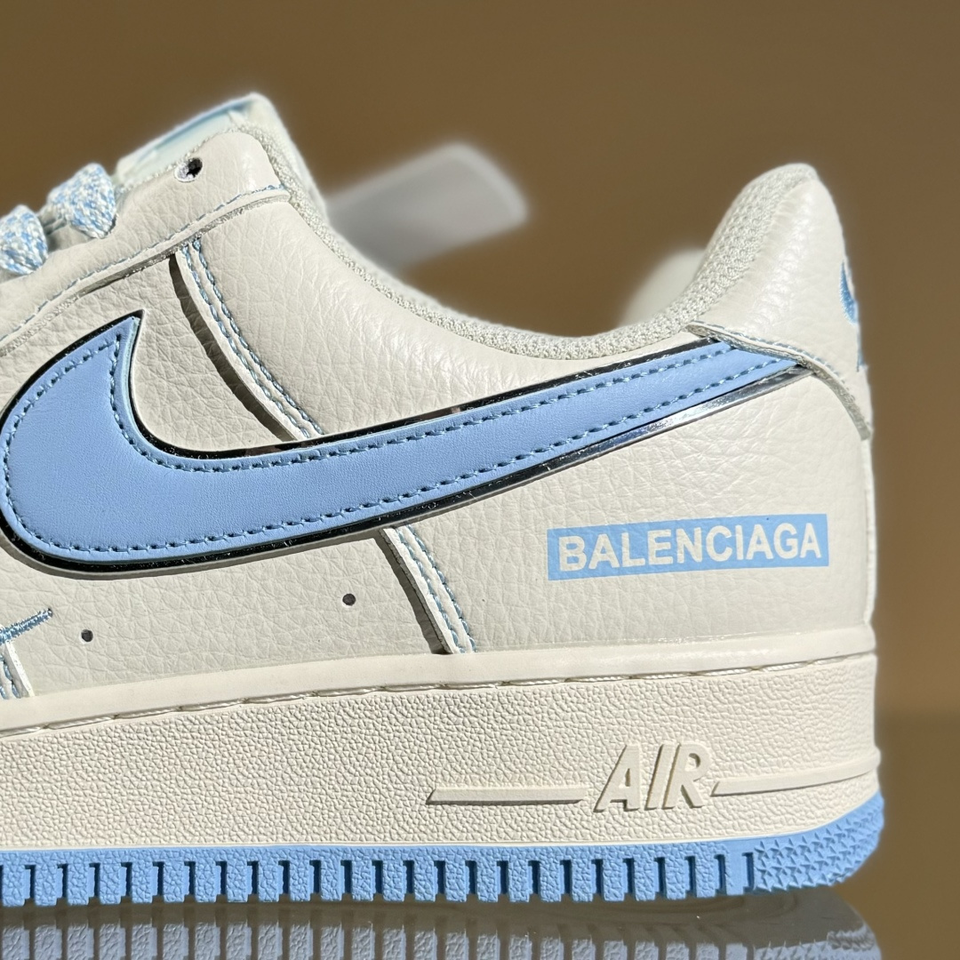 Nike Air Force 1'07 Low 定制款 空军一号低帮休闲板鞋 CW2288-111