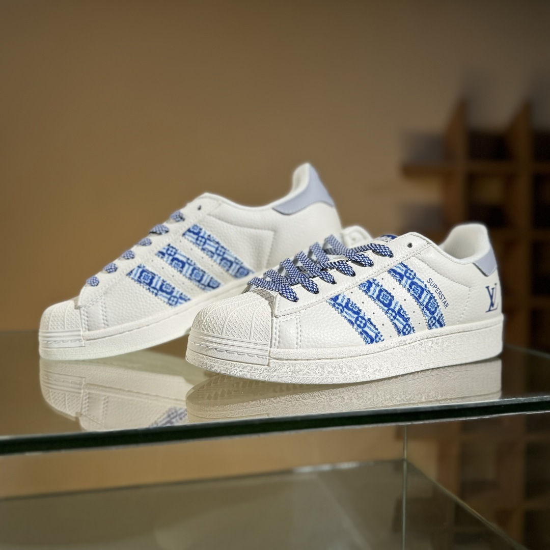 AD Originals Superstar x Louis Vuitton 白蓝满天星 AD8013