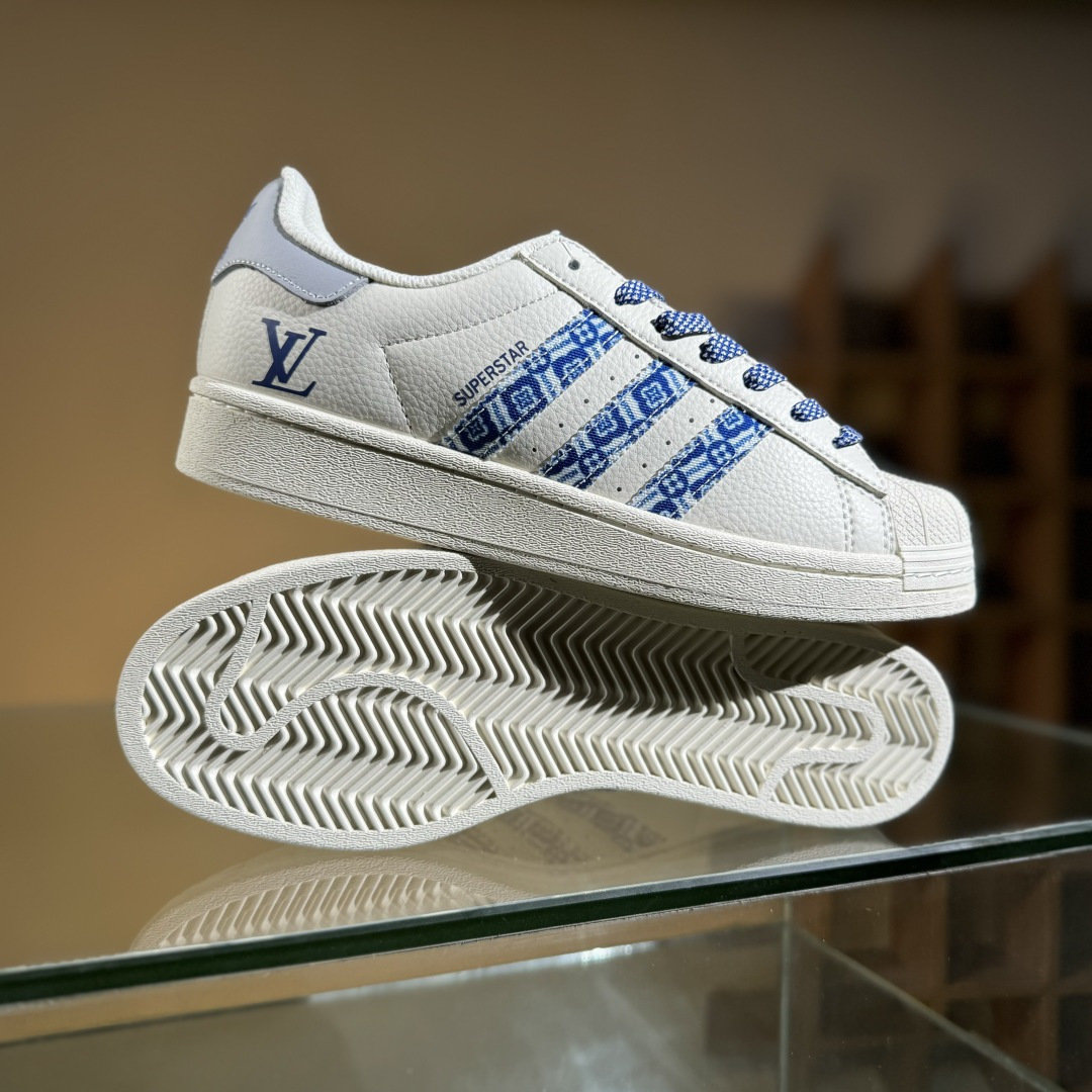 AD Originals Superstar x Louis Vuitton 白蓝满天星 AD8013