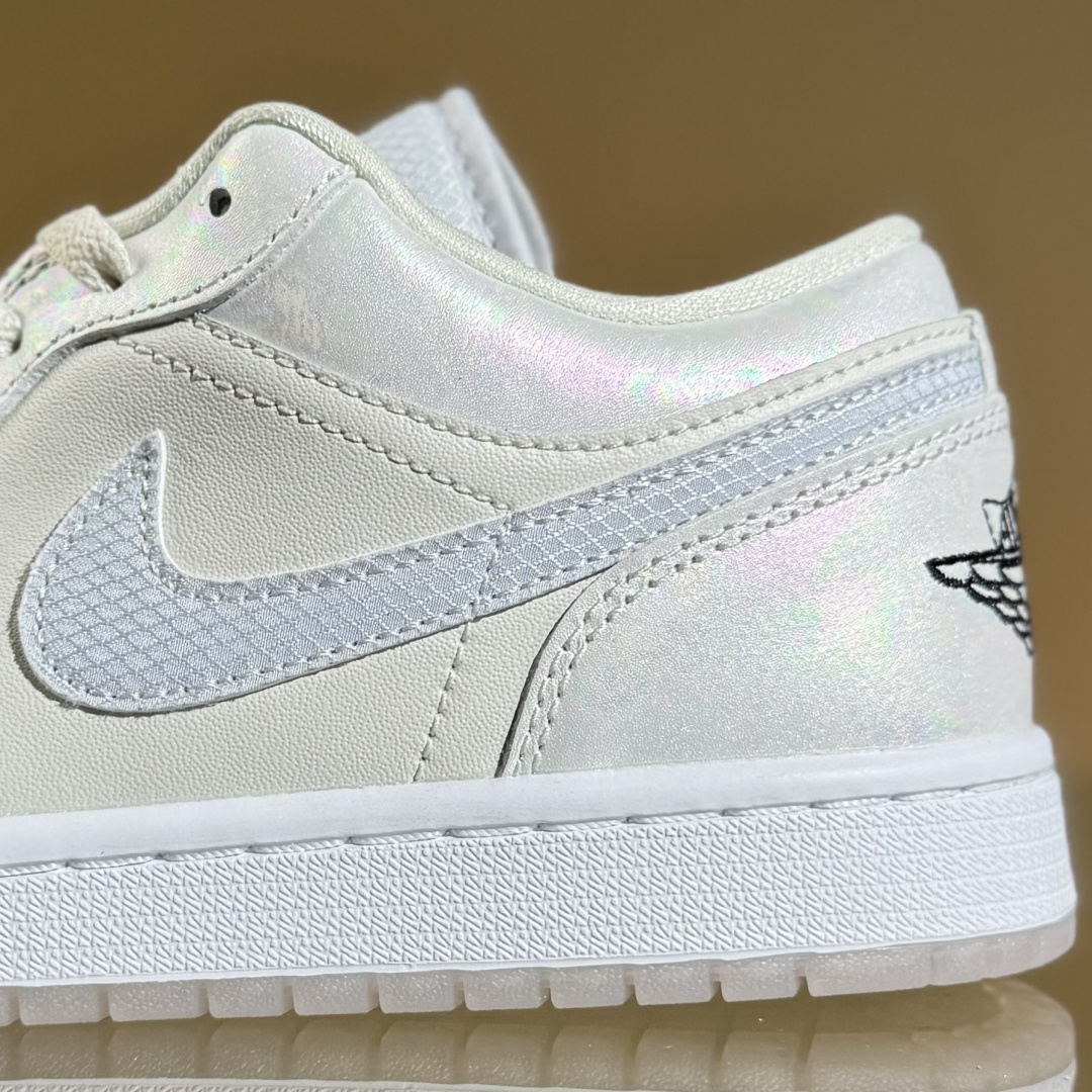 DT版 Air Jordan 1 Low ”Year of the Snake 2025” AJ1 乔1米白幻彩珠光 低帮文化篮球鞋 HF4080-001