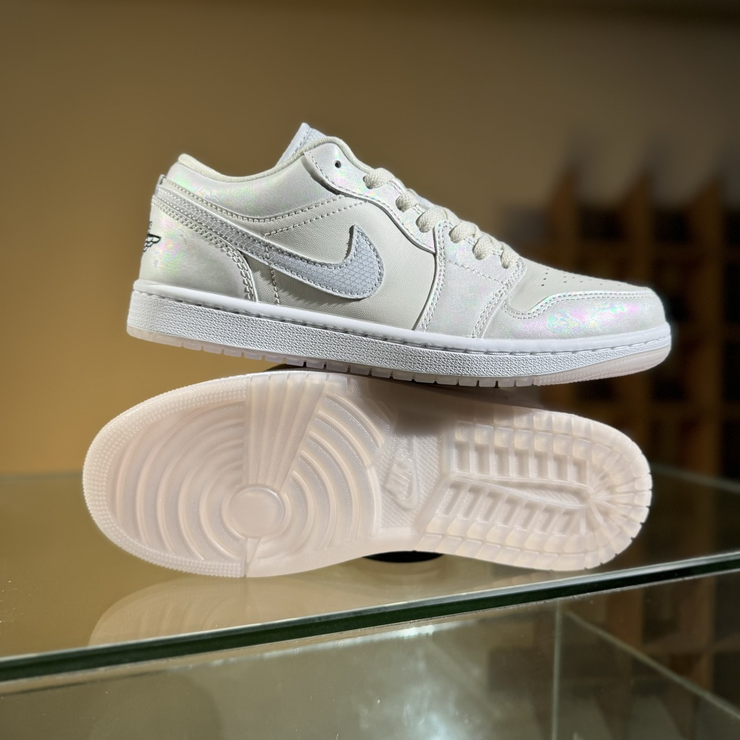DT版 Air Jordan 1 Low ”Year of the Snake 2025” AJ1 乔1米白幻彩珠光 低帮文化篮球鞋 HF4080-001