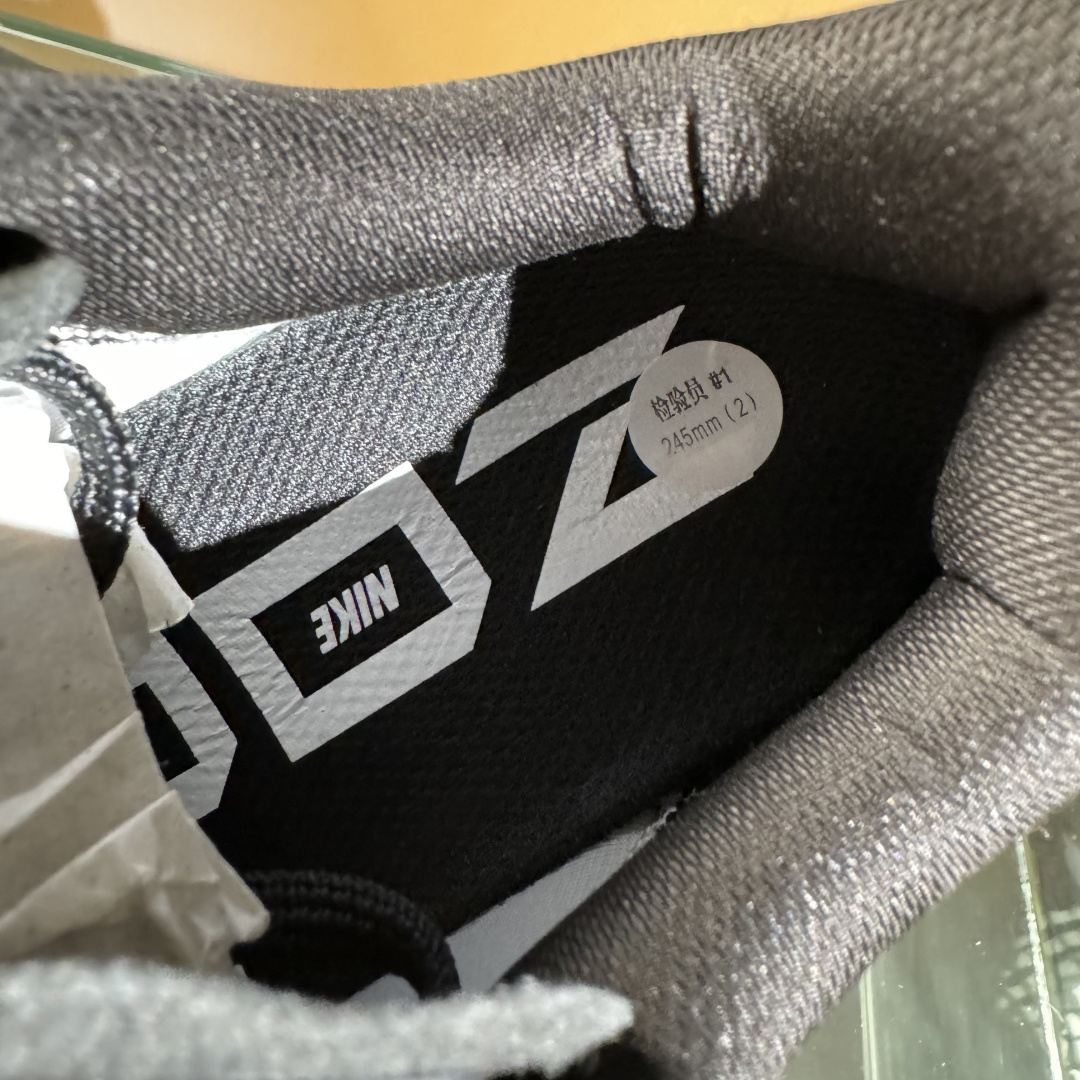 Nike Air Zoom Pegasus Premium 37 虐杀原形 手绘潮流 耐克网面防滑耐磨低帮跑步鞋 BQ9647-022